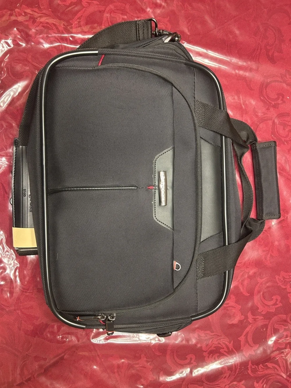 Samsonite Classic Black Professional Laptop Messenger Briefcase NWOT